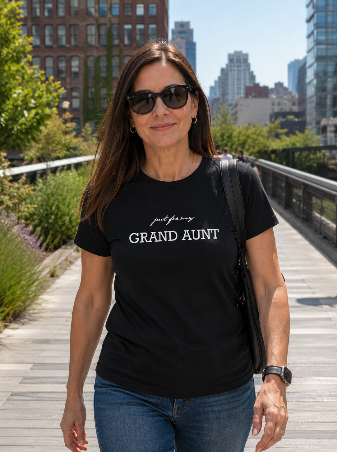 GRAND AUNT
