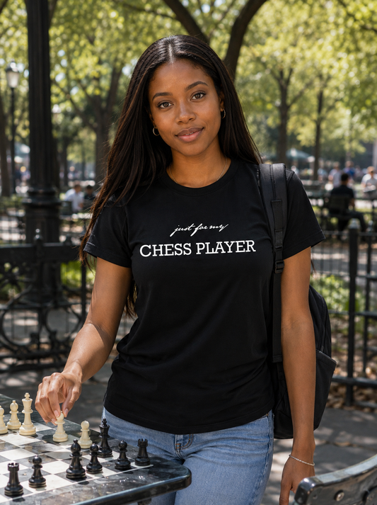CHESS PLAYER